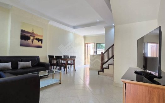 2-Bedroom Townhouse with Private Pool for Rent – Pratumnak Hill, Pattaya